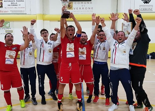CLUB DEGLI SMORBI Campione Provinciale Torneo Amatori Calcio a 5