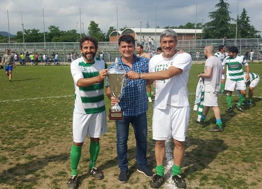 PIZZERIA SOLE E LUNA PONDERANO Campione Provinciale Torneo Amatori Calcio a 11