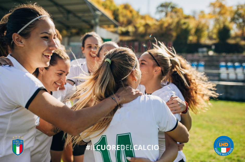 Lega Nazionale B femminile, impresa casalinga del Lugano nel nono e  penultimo appuntamento ufficiale dell'anno solareIl sito  ticinese di calcio svizzero e regionaleLega Nazionale B femminile, impresa  casalinga del Lugano nel nono