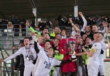 LA MERGOZZESE ALZA LA COPPA!