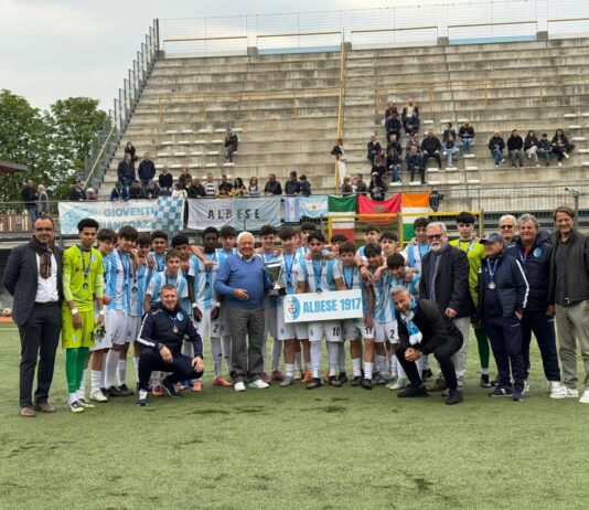 ALBESE CALCIO 1917 premiata per la vittoria nel Campionato Under 15 Prov. Girone B